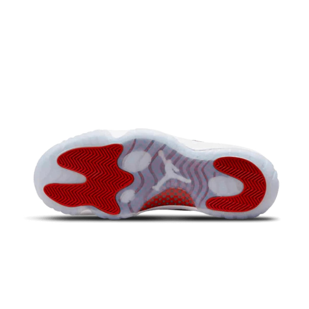 Jordan 11 Retro Cherry (2022)
