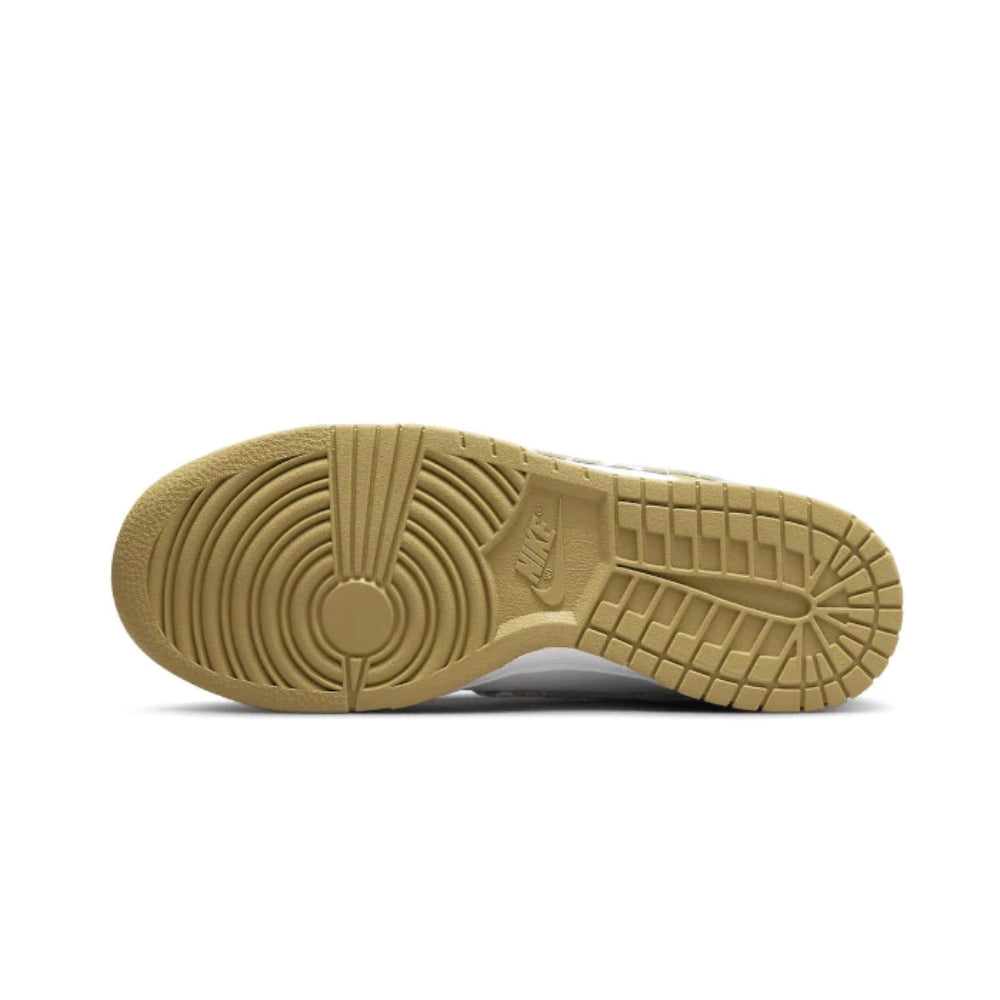 Nike Dunk Low Essential Paisley Pack Barley (W)