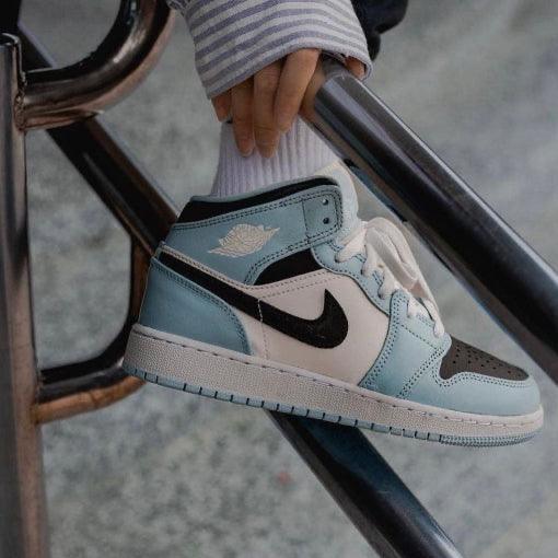 Jordan 1 Mid Ice Blue (GS) - No Stop - Official Shop