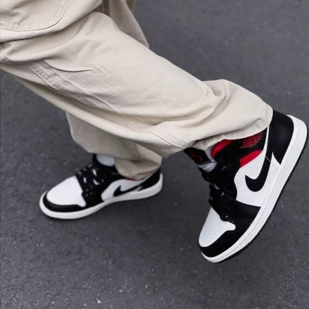 Jordan 1 Mid Gym Red Panda (W) - No Stop - Official Shop
