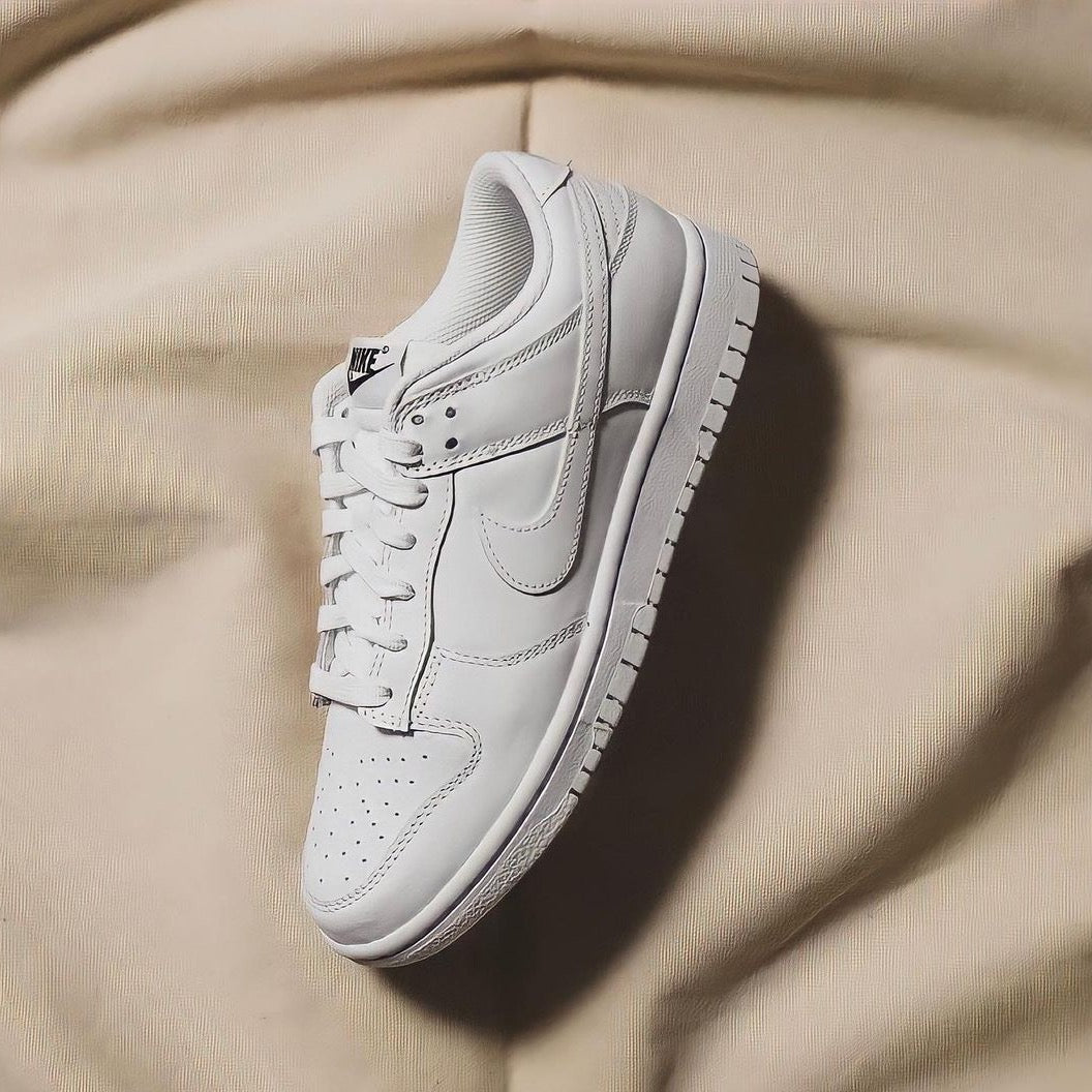 Nike Dunk Low Triple White (2021)