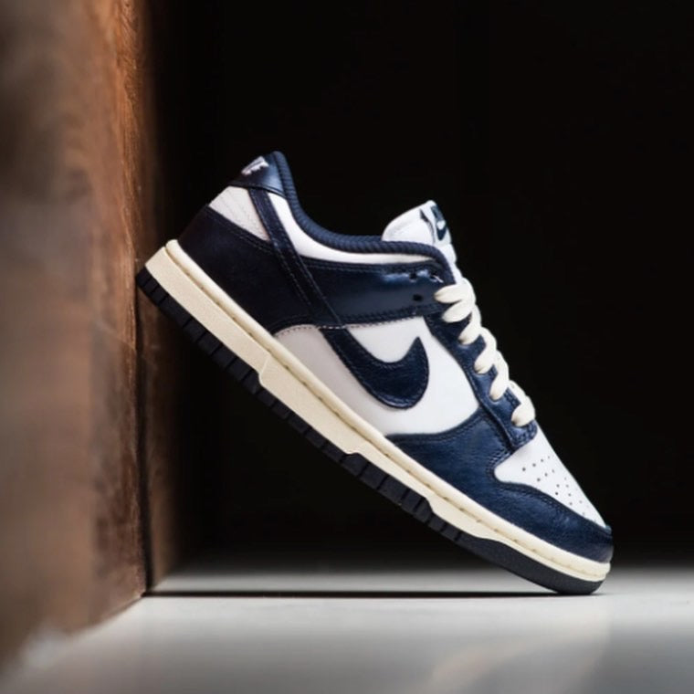 Nike Dunk Low Vintage Navy