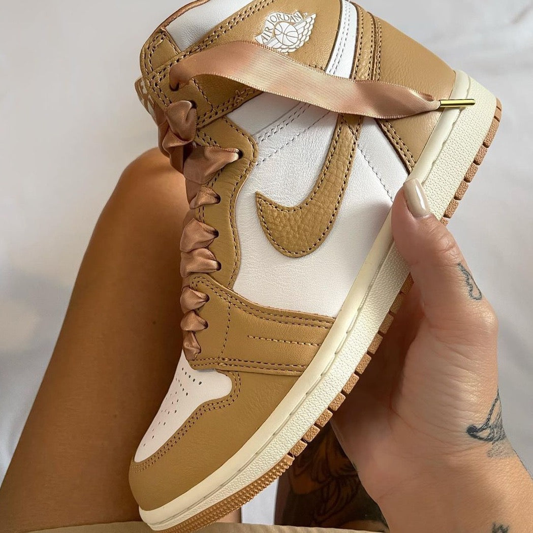 Jordan 1 Retro High OG Praline (W)