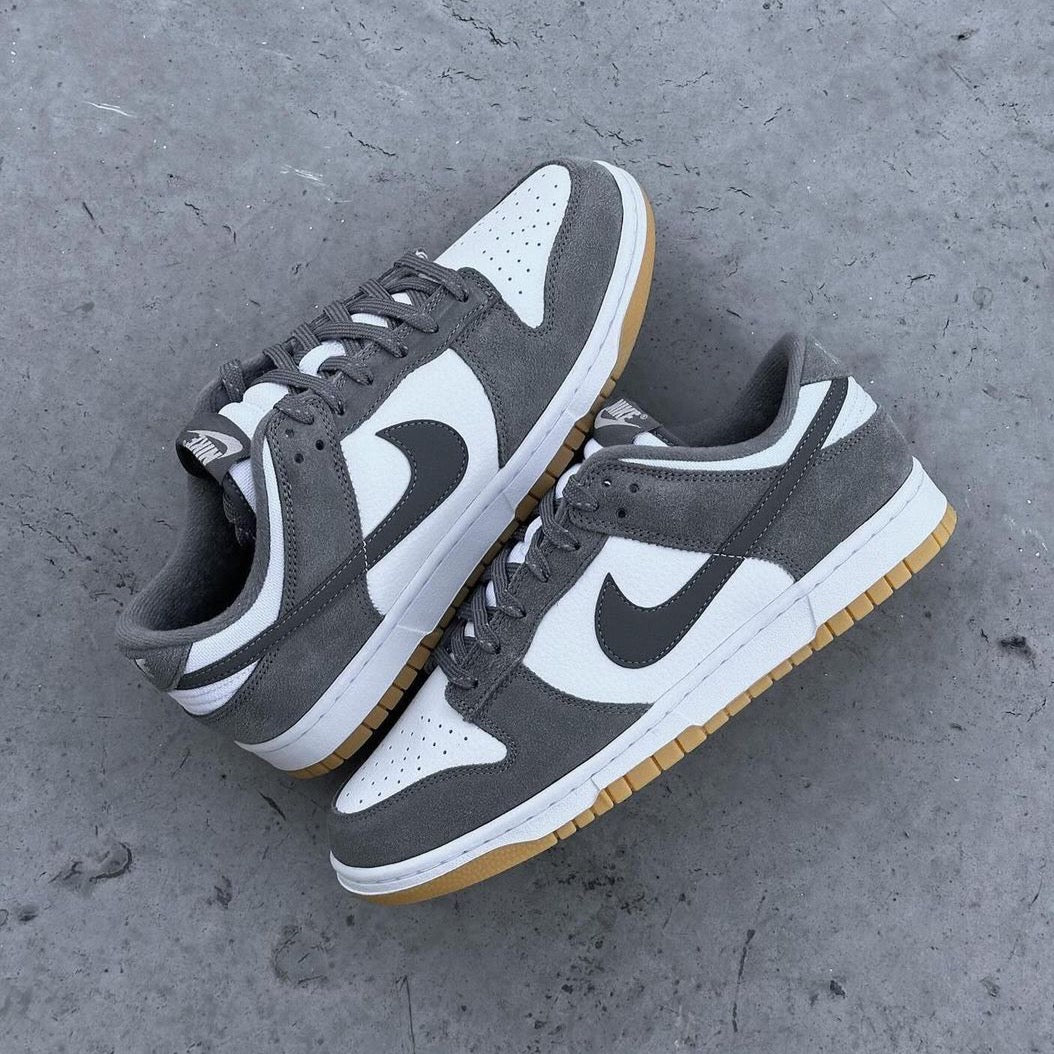 Nike Dunk Low Smoke Grey Gum 3M Swoosh