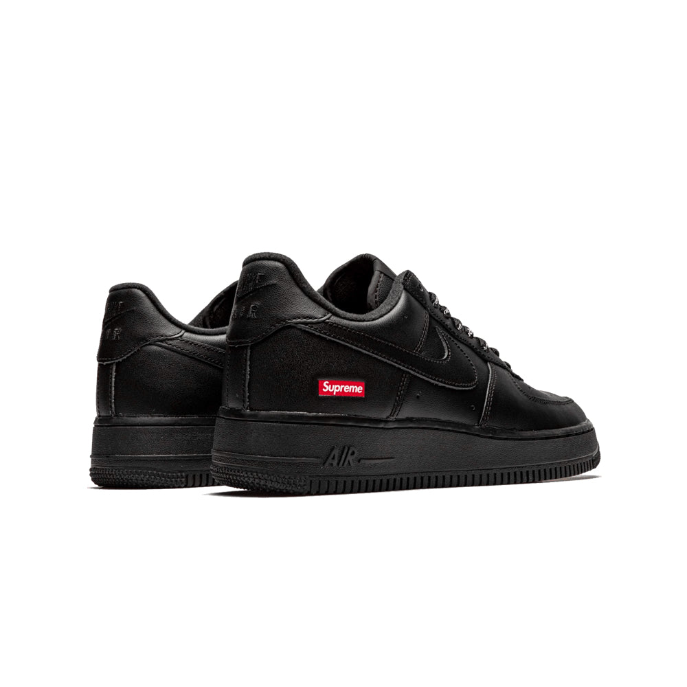 Nike Air Force 1 Low Supreme Black