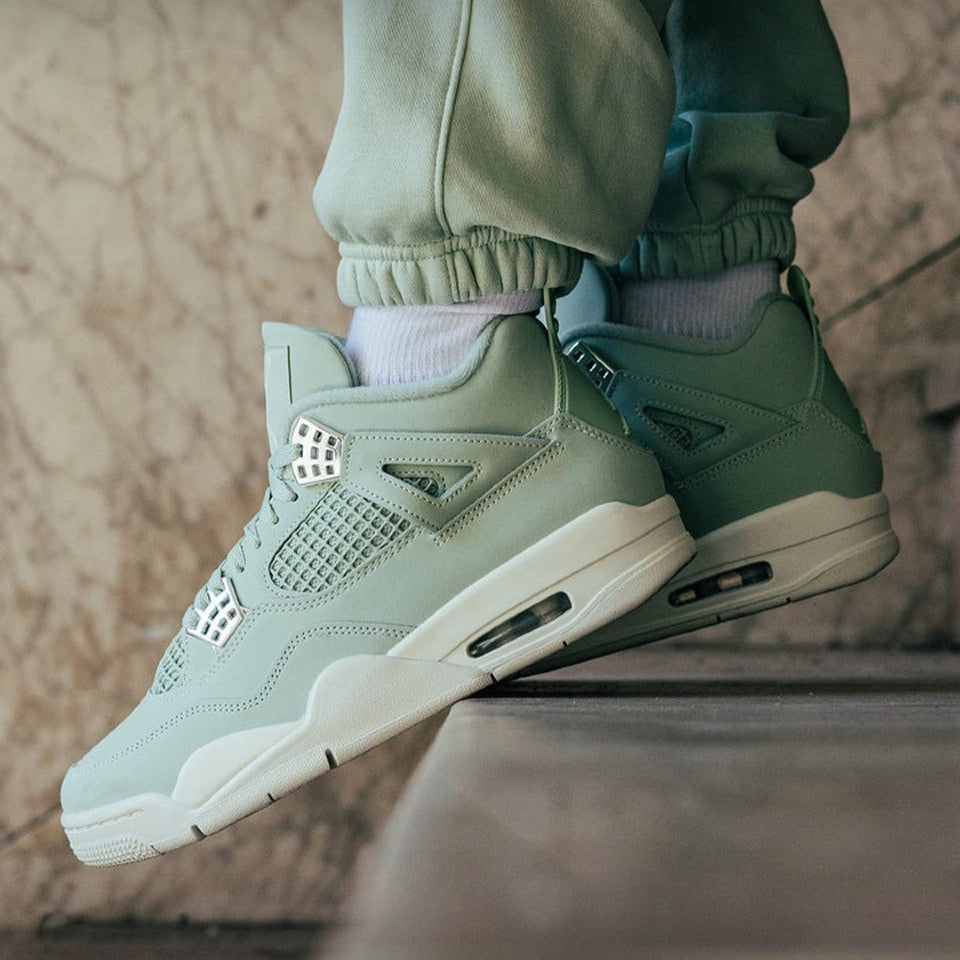Jordan 4 Retro Seafoam Sail