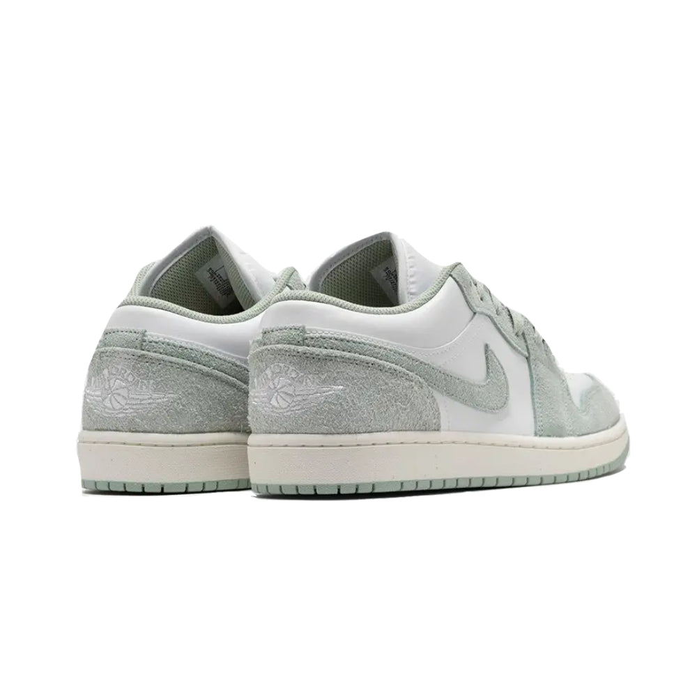 Jordan 1 Low SE White Seafoam