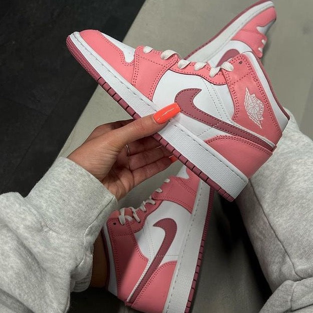 Jordan 1 Mid Valentine's Day (2023) (GS)