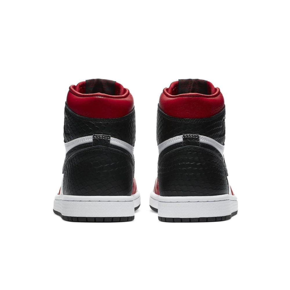 Jordan 1 Retro High Satin Snake Chicago