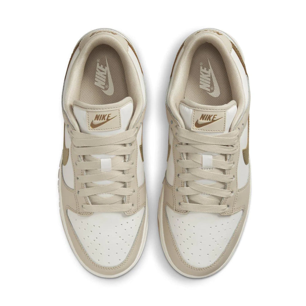 Nike Dunk Low Phantom Metallic Gold W)